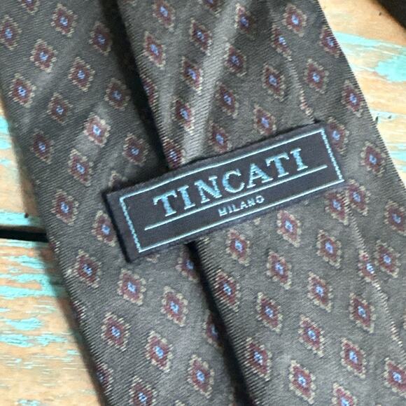 TINCATI MILANO Silk Tie Made In Italy Geometric Green Background 3.5” Width - Picture 4 of 7